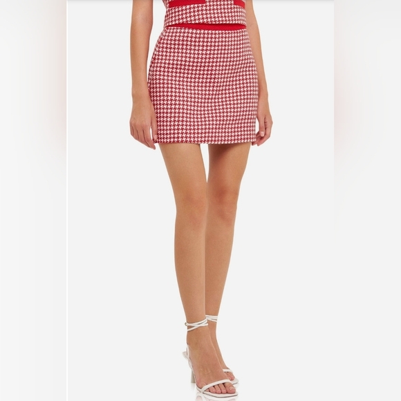 NWT $90 English Factory Women's Red White Houndstooth Mini Skirt Sz S - Picture 1 of 15